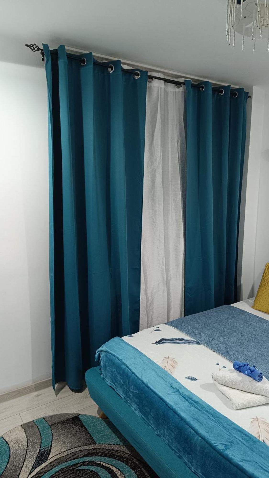 Sistem Apartament 3 Camere!